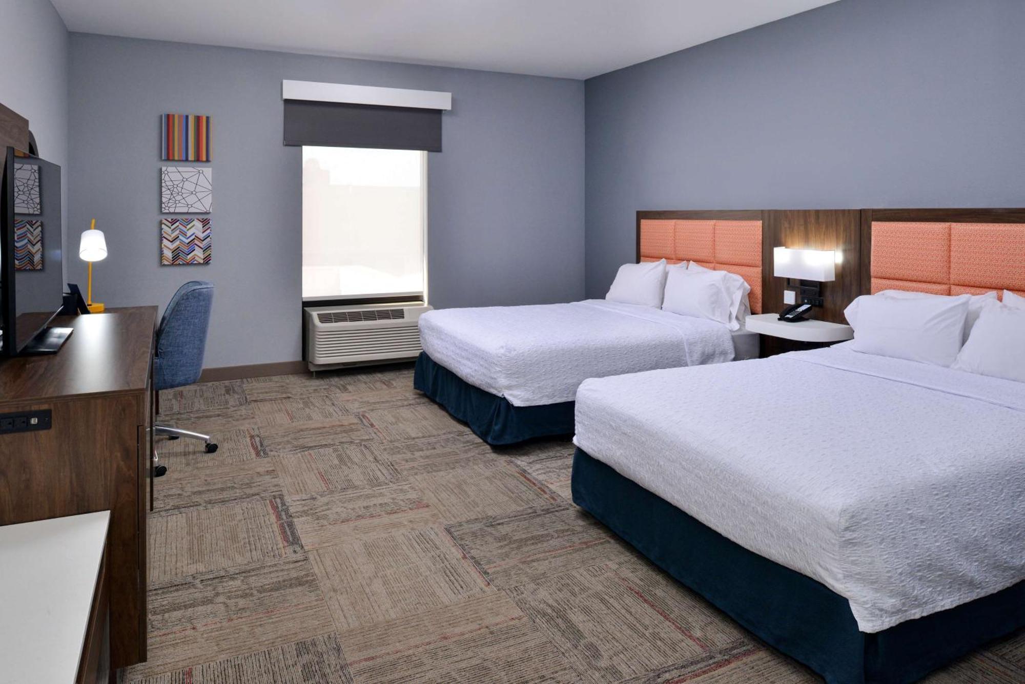 Hampton Inn Kansas City Northeast Экстерьер фото
